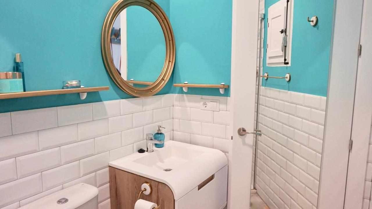 Fantástico ático en el casco antiguo junta a la playa Apartamento Cádis Exterior foto
