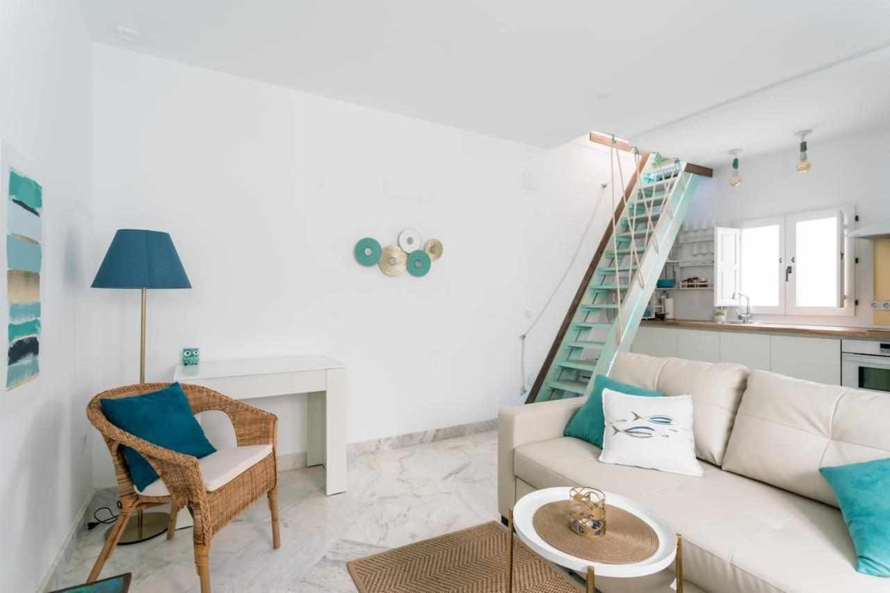 Fantástico ático en el casco antiguo junta a la playa Apartamento Cádis Exterior foto